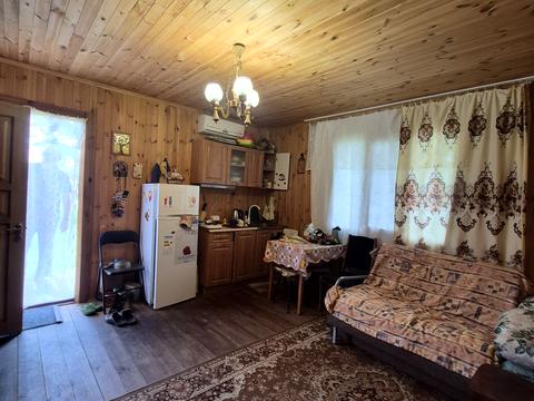 будинок за адресою Травнева
