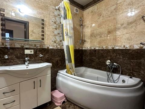 квартира за адресою Двірська вул., 14