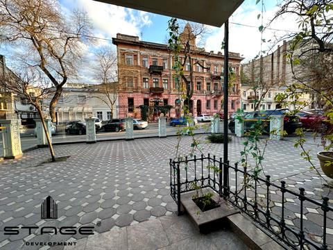комерційна за адресою Троїцька вул., 16