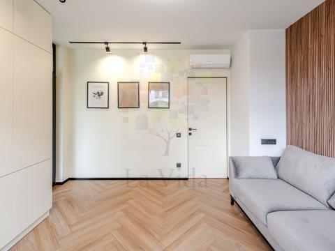 квартира за адресою Салютна вул., 2к9