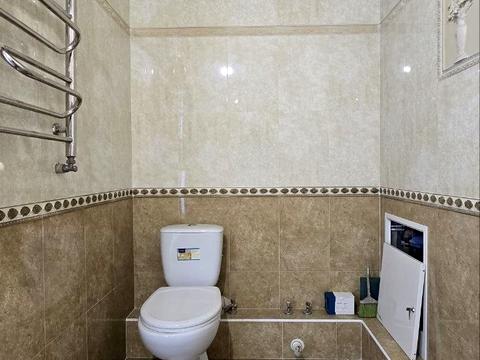 квартира за адресою Володимира Івасюка вул., 42а