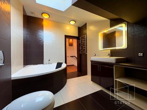 квартира за адресою Академіка Амосова вул., 6