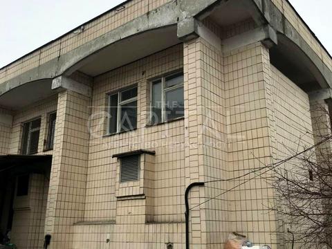 комерційна за адресою Западинська вул., 13