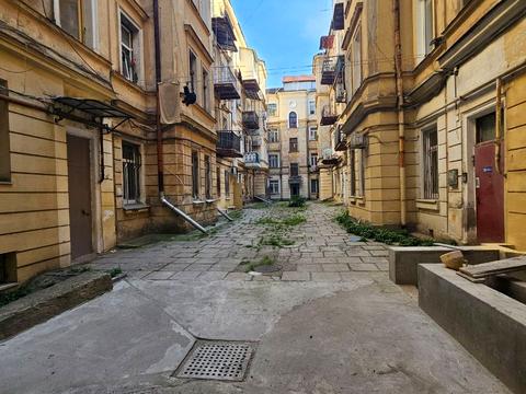 квартира за адресою Базарна вул., 49