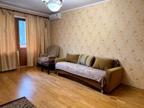 квартира за адресою Тростянецька вул., 8
