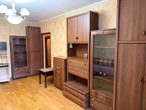квартира за адресою Тростянецька вул., 8