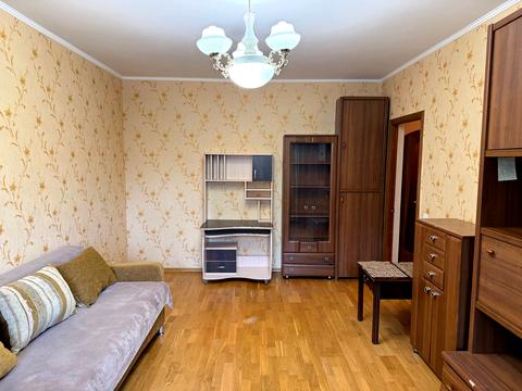 квартира за адресою Тростянецька вул., 8