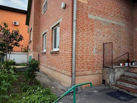 дом по адресу Полтава, Героїв Крут ул.