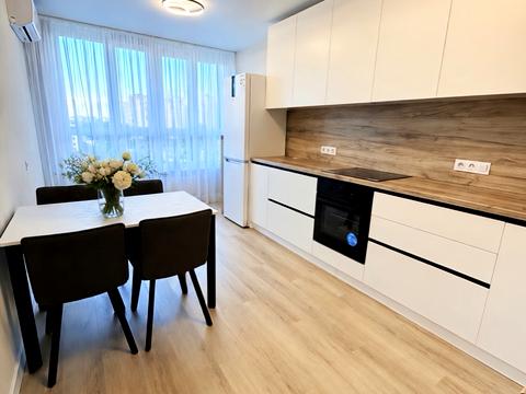 квартира за адресою Михайла Максимовича вул. (Онуфрія Трутенка), 32-Б