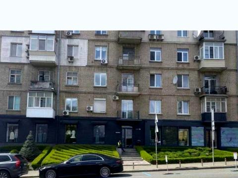комерційна за адресою Кловський узвіз, 6