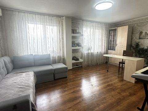 будинок за адресою с. Нові Петрівці, Польова вул., 42