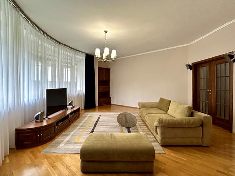 квартира за адресою Старонаводницька вул., 13