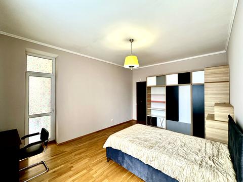 квартира за адресою Старонаводницька вул., 13