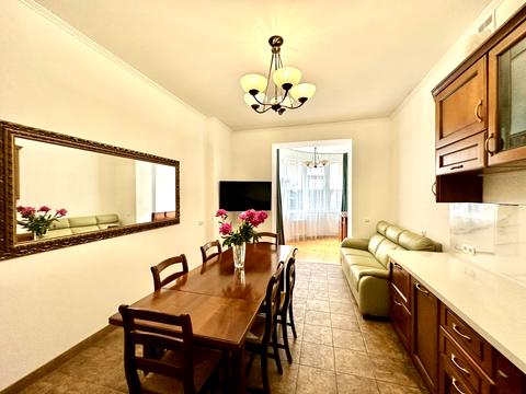 квартира за адресою Старонаводницька вул., 13