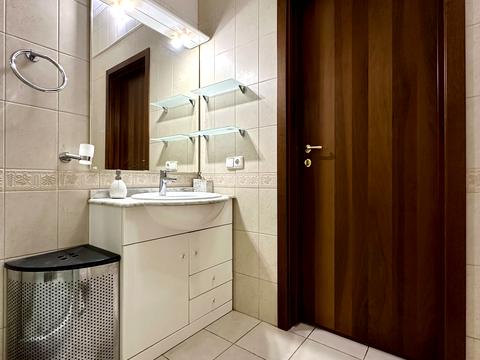 квартира за адресою Старонаводницька вул., 13