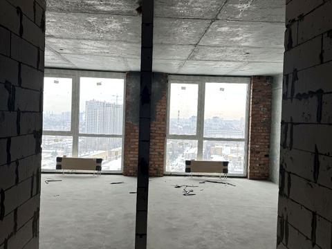 квартира за адресою Причальна вул., 12