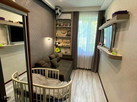 квартира за адресою Чорноморського Козацтва вул., 95