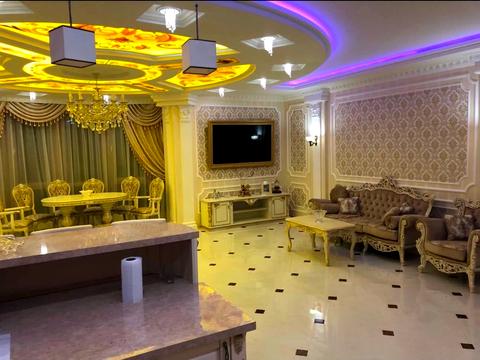 квартира за адресою Степана Бандери вул., (Будинок)