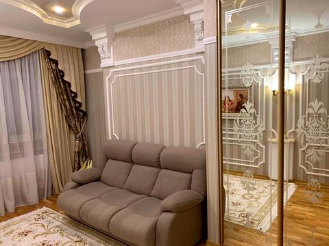 квартира за адресою Степана Бандери вул., (Будинок)