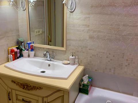 квартира за адресою Степана Бандери вул., (Будинок)