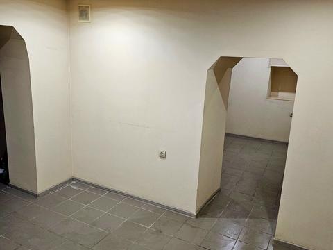 комерційна за адресою Новосельського вул., 48