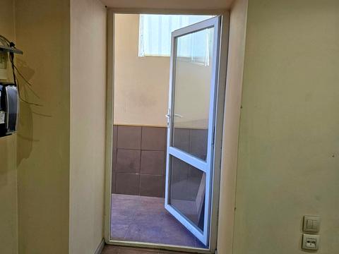 комерційна за адресою Новосельського вул., 48