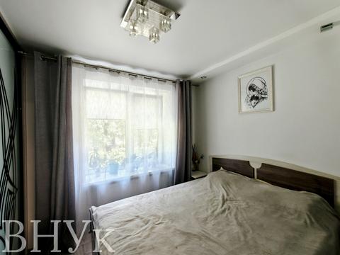 квартира за адресою Степана Бандери просп., 106