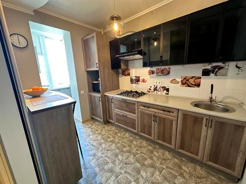 квартира по адресу Владимира Ивасюка ул., (Будинок)