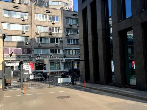 квартира по адресу Дмитрия Яворницкого просп. (Карла Маркса), 46