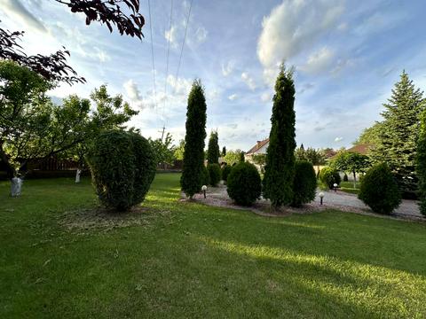 будинок за адресою Пасічна