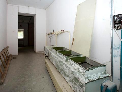 комерційна за адресою Лобановського вул., 30