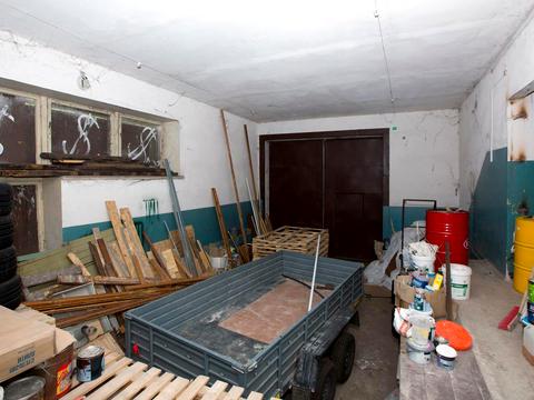 комерційна за адресою Лобановського вул., 30