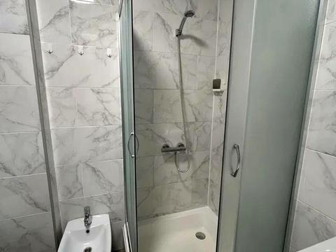 квартира за адресою Джона Ленона вул., 41