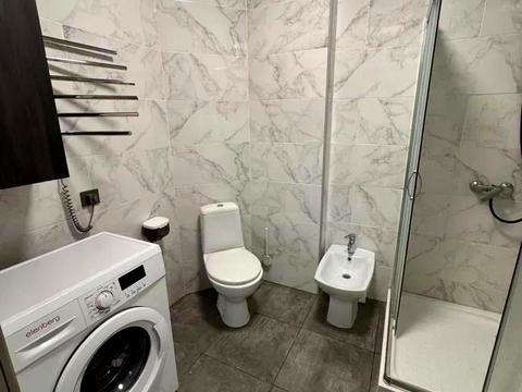квартира за адресою Джона Ленона вул., 41