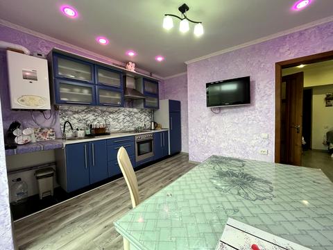 квартира за адресою Олександра Довженка вул., (Будинок 2)
