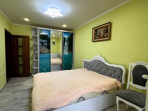 квартира за адресою Олександра Довженка вул., (Будинок 2)