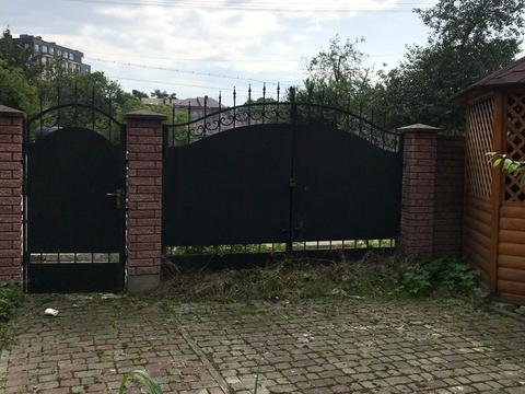 будинок за адресою Кобилянської вул.