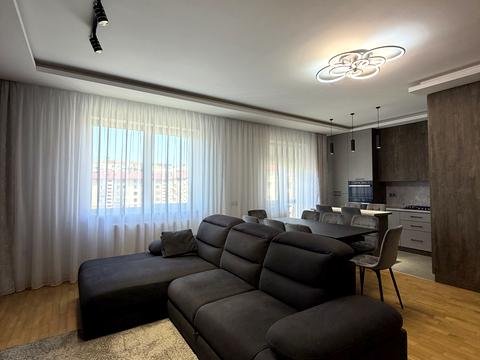 квартира за адресою Бориса Тлехаса вул., 18