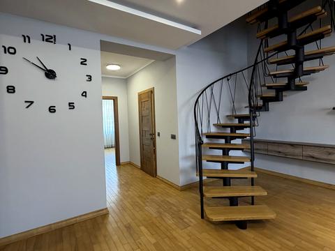 квартира за адресою Бориса Тлехаса вул., 18