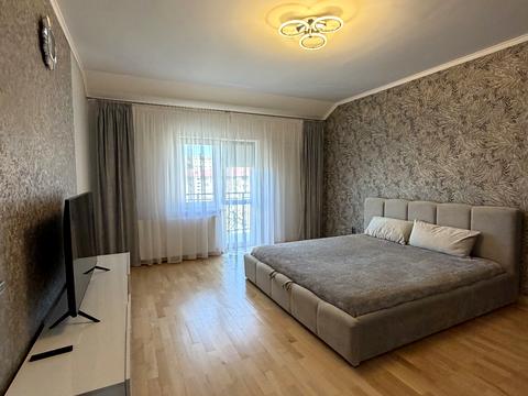 квартира за адресою Бориса Тлехаса вул., 18