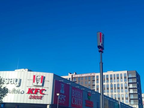 комерційна за адресою Перлинна вул., 5A