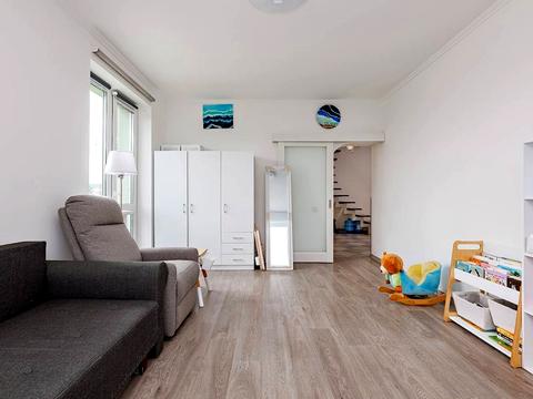 квартира за адресою Сухомлинського, 8