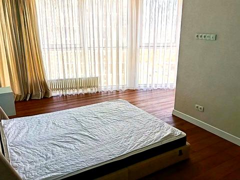 квартира за адресою Зарічна вул., 1-Г