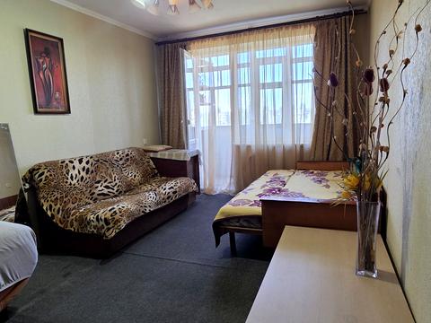 квартира за адресою Космонавтів вул., 74