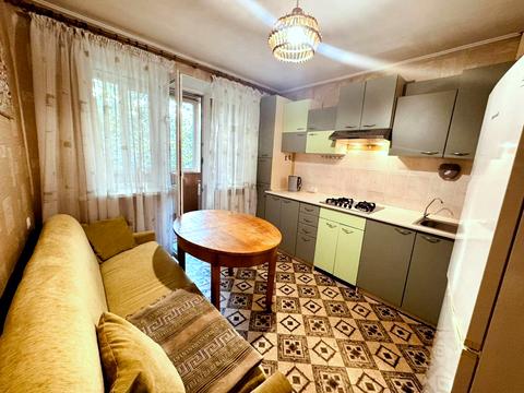 квартира за адресою Артеківська вул., 25