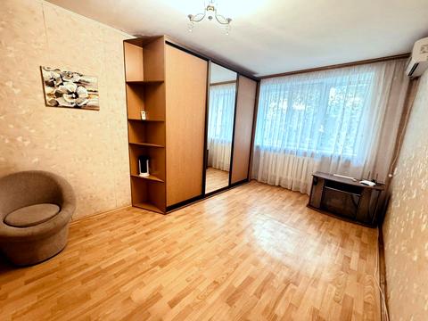 квартира за адресою Артеківська вул., 25