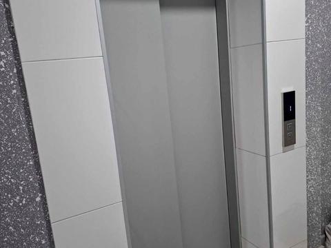 квартира за адресою Владислава Бувалкіна вул. (Бочарова Генерала), 60-Е