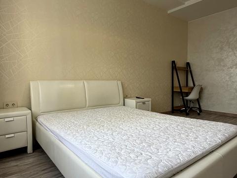 квартира за адресою В'ячеслава Чорновола просп. (), 75