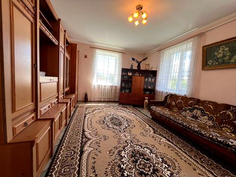 будинок за адресою центральна, 43