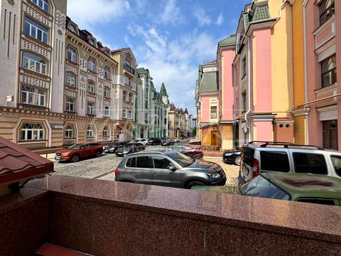 коммерческая по адресу Воздвиженская ул., 18